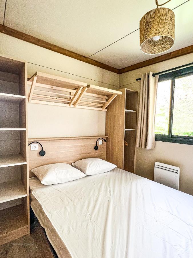 Onlycamp Le Pont Romain Yvré-lʼÉvêque Екстериор снимка